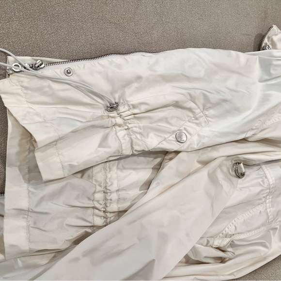 Guess Satin Jacket - Picture 7 of 12